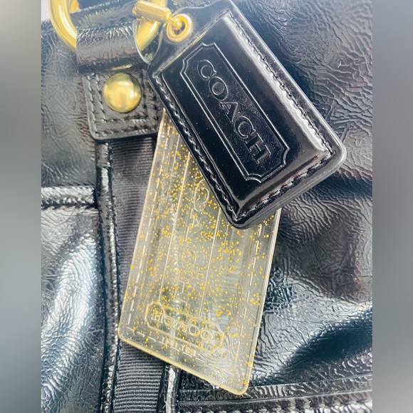 Coach Poppy Black Patent Leather Shoulder Bag. - Picture 3 of 8